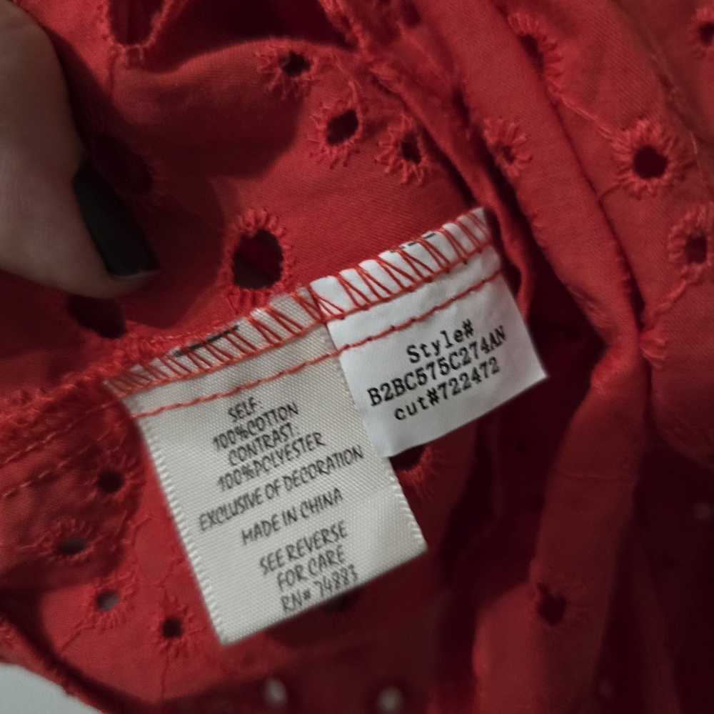 NWT Adiva Red Cotton Crochet & Eyelet Popover Blouse, Puff Sleeves, Boxy Fit. - Picture 11 of 11